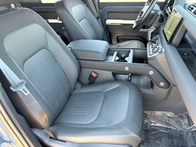 Used 2022 Land Rover Defender 110 X-Dynamic SE AWD/4WD image 19