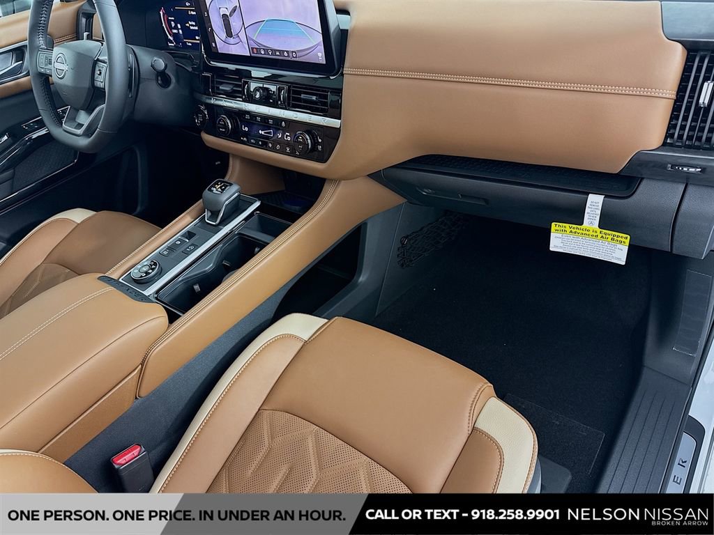 New 2026 Nissan Pathfinder Platinum image 31