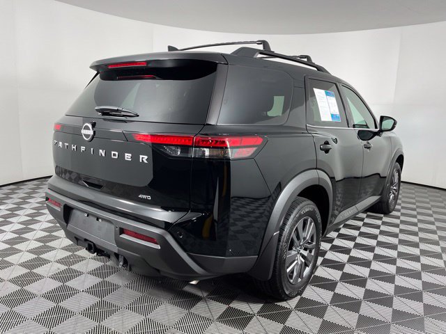 Used 2025 Nissan Pathfinder SV w/ SV Premium Package AWD/4WD image 12