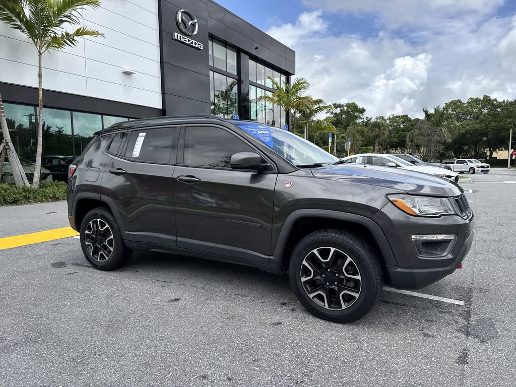Used 2020 Jeep Compass Trailhawk AWD/4WD image 6