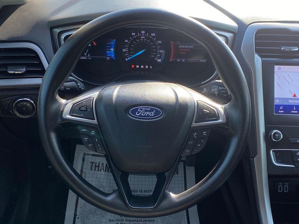 Used 2020 Ford Fusion SE image 19