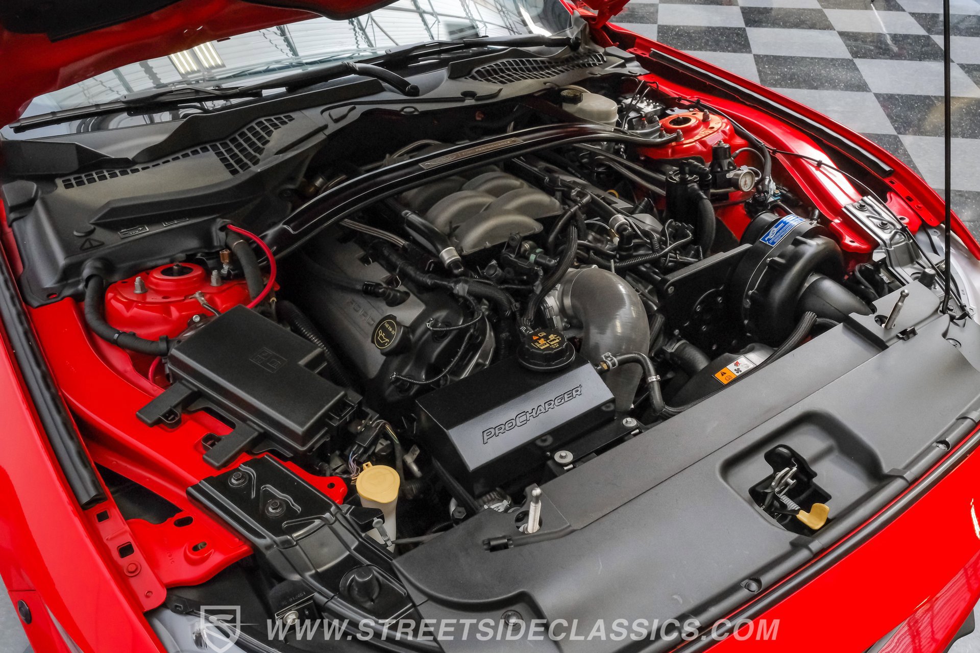 Used 2017 Ford Mustang GT image 37