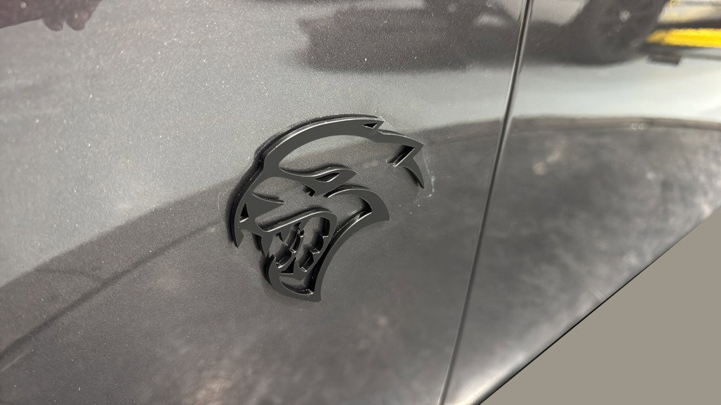 Used 2015 Dodge Challenger SRT Hellcat image 16