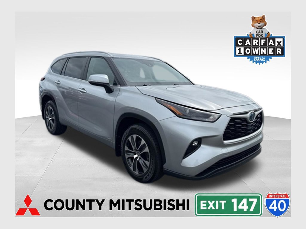 Used 2024 Toyota Highlander XLE