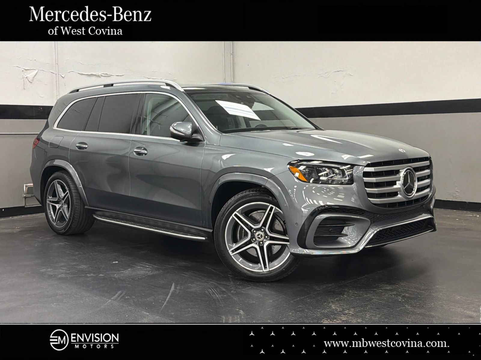 Used 2026 Mercedes-Benz GLS 450 4MATIC w/ AMG Line Exterior image 1