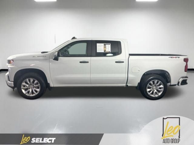 Used 2020 Chevrolet Silverado 1500 Custom w/ Custom Value Package AWD/4WD image 2