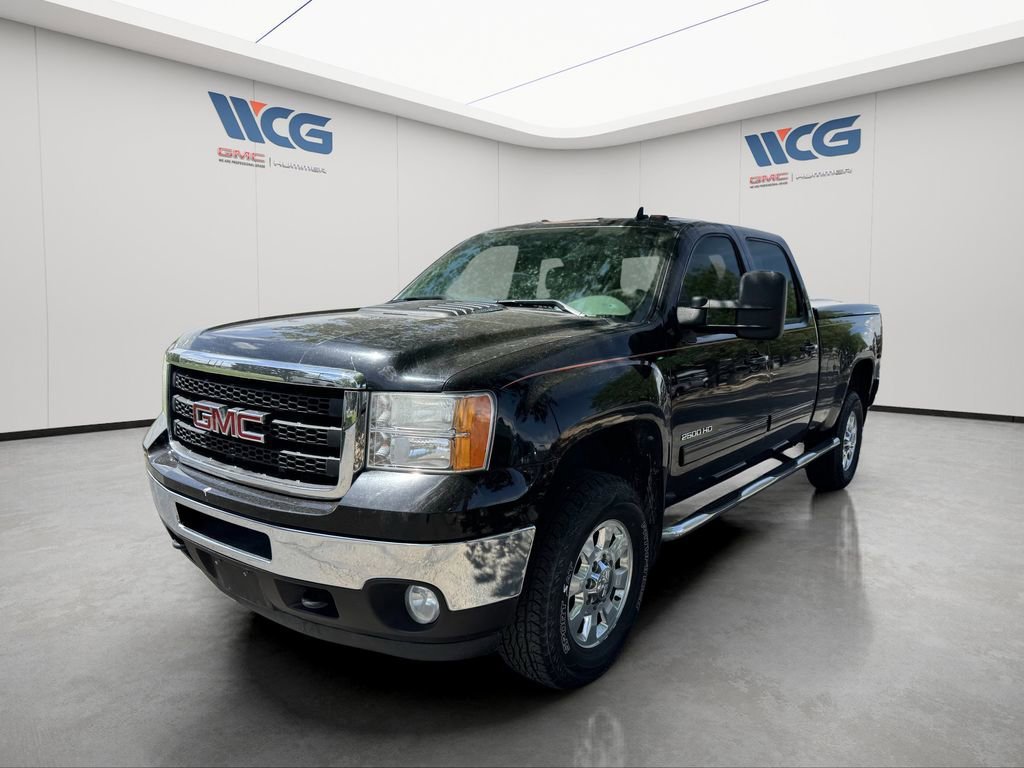 Used 2011 GMC Sierra 2500 SLT w/ SLT Convenience Package AWD/4WD image 8