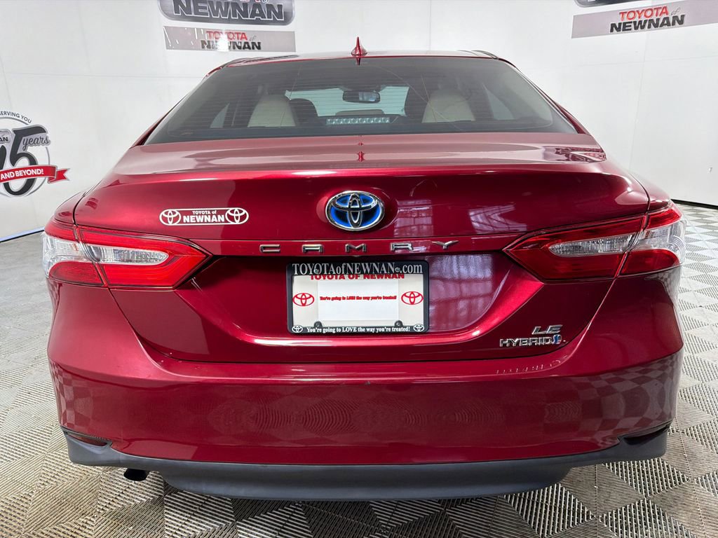 Used 2019 Toyota Camry LE w/ Sunroof Package image 5