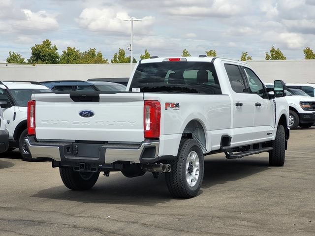 New 2026 Ford F250 XLT w/ FX4 Off-Road Package AWD/4WD image 4