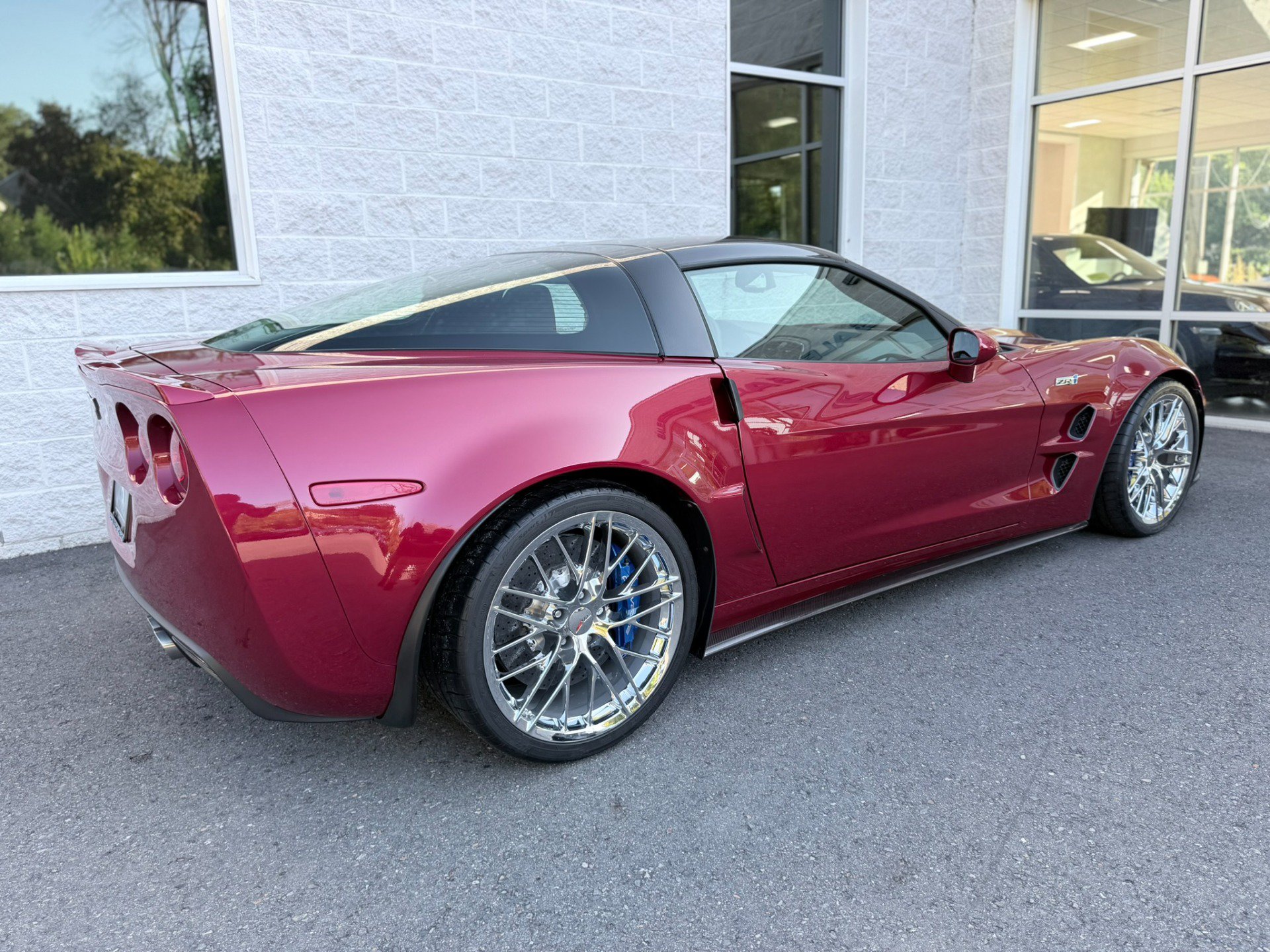 Used 2013 Chevrolet Corvette ZR1 w/ 3ZR Preferred Equipment Group RWD image 10