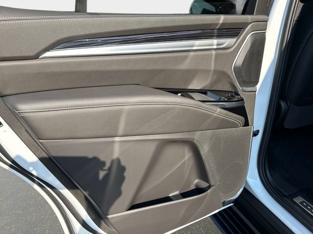 New 2026 Cadillac Escalade Sport w/ Touring Package AWD/4WD image 12