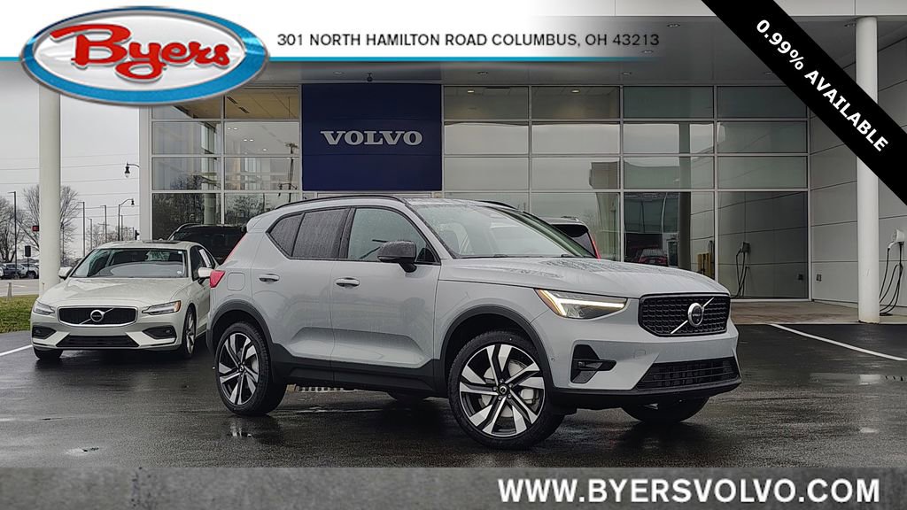 New 2026 Volvo XC40 B5 Plus w/ Climate Package