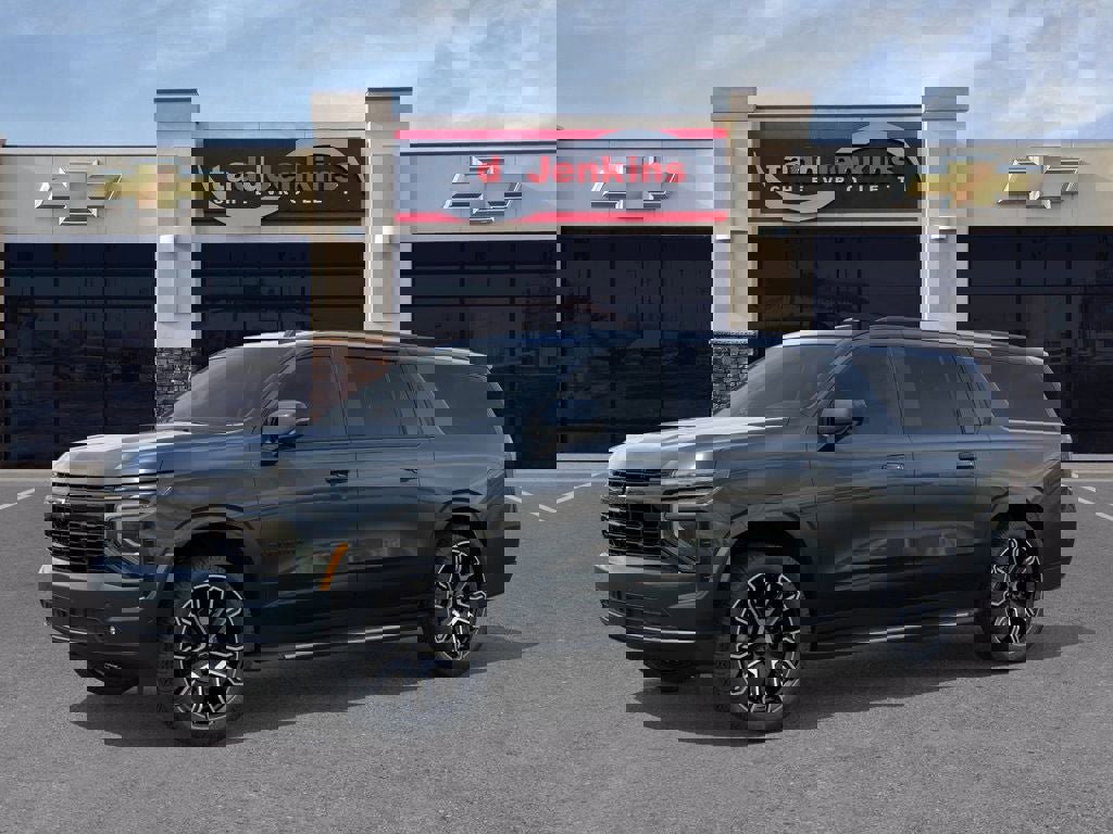 New 2026 Chevrolet Suburban RST w/ Advanced Technology Package image 2
