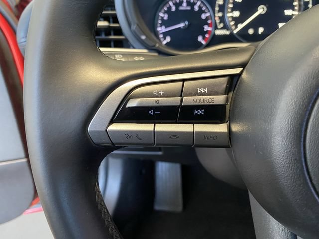 Used 2020 MAZDA MAZDA3 Hatchback FWD image 27