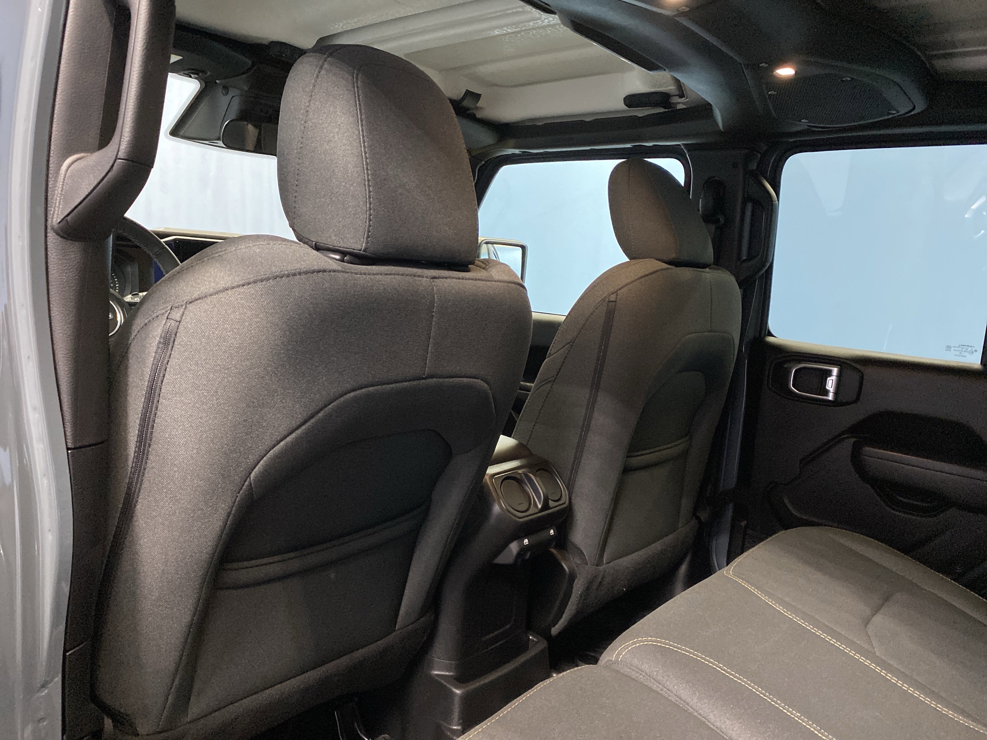 Certified 2025 Jeep Wrangler Willys image 26