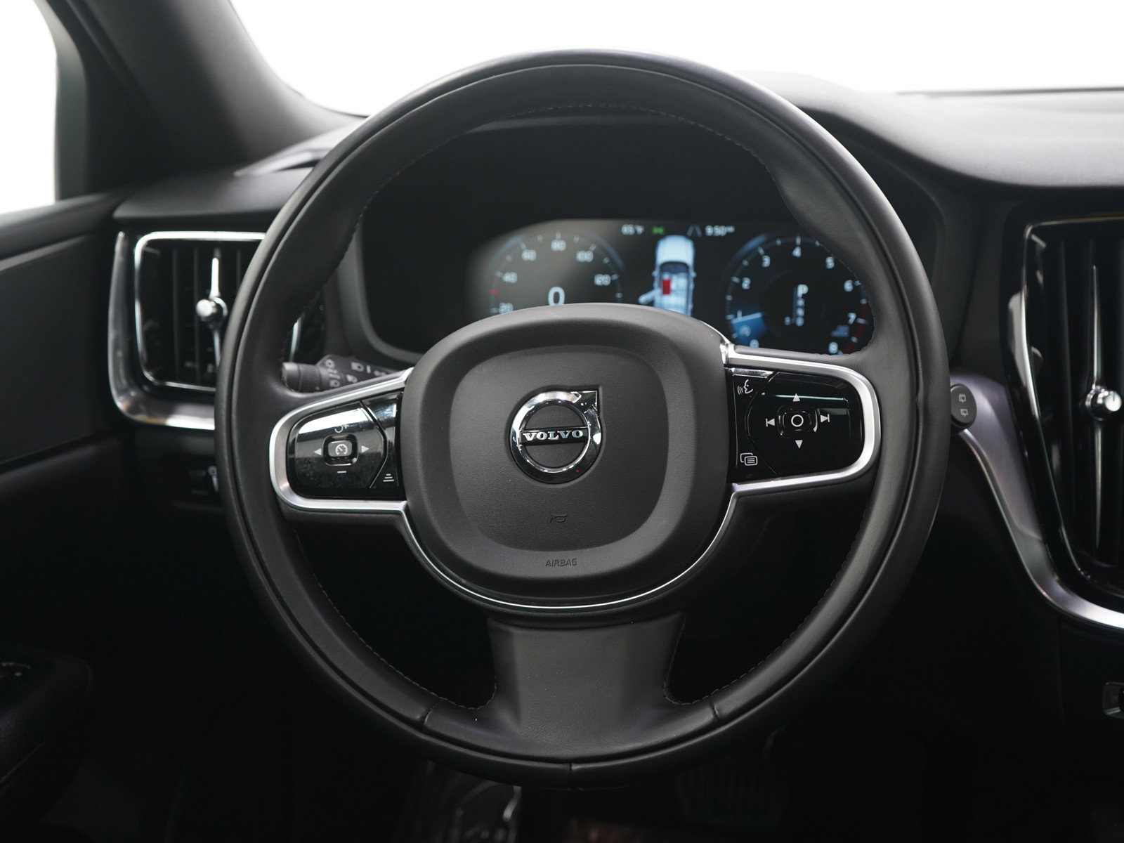 Used 2020 Volvo V60 T5 Cross Country AWD/4WD image 18