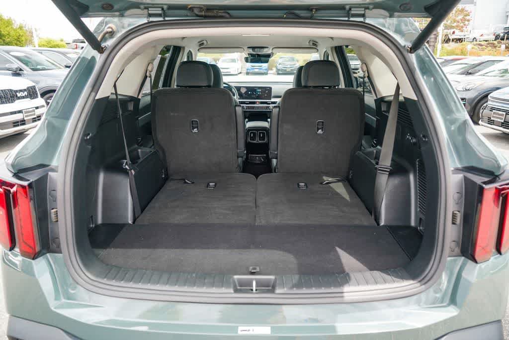 Certified 2025 Kia Sorento EX AWD/4WD image 25