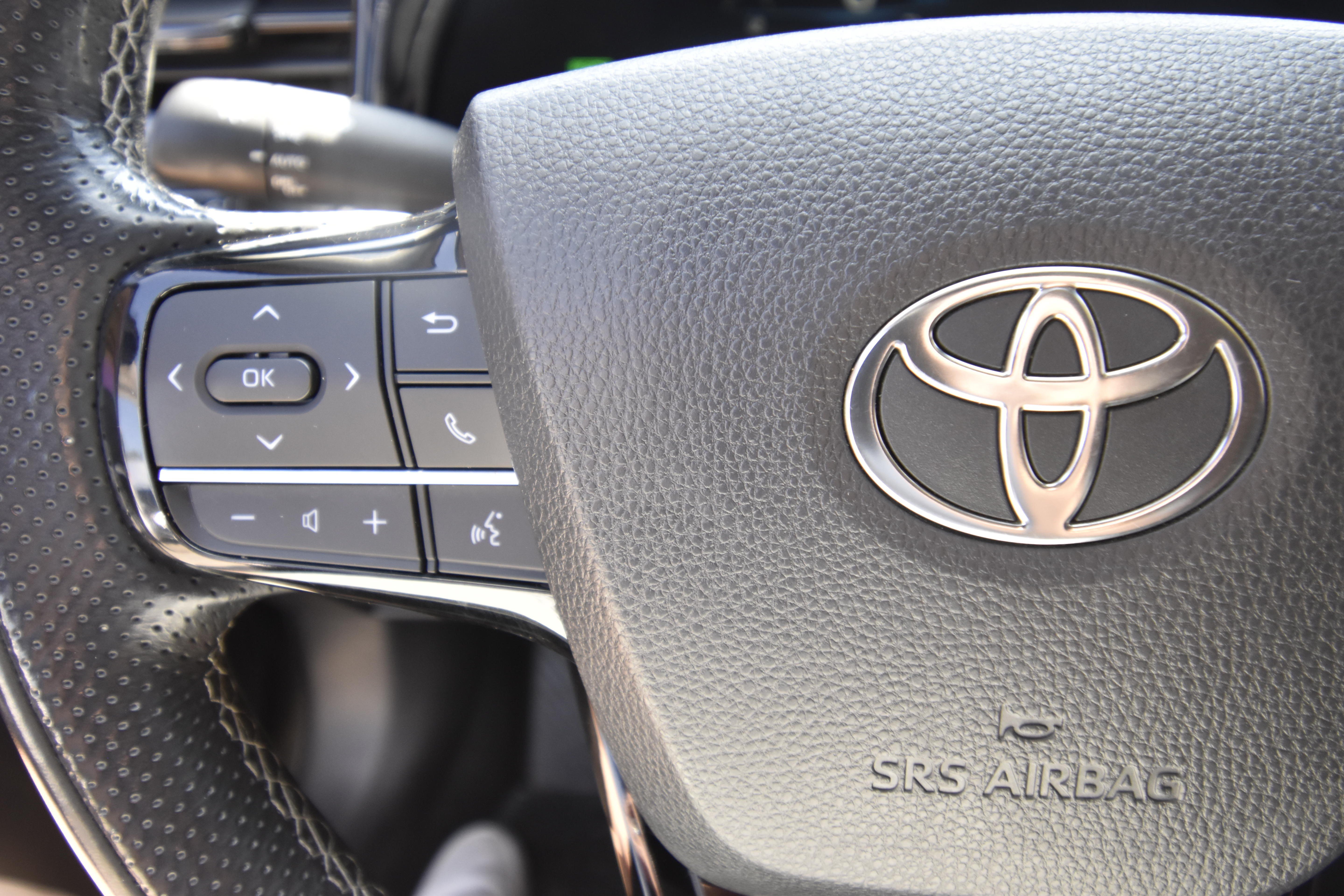 Used 2023 Toyota Mirai w/ Advanced Technology Package RWD image 15