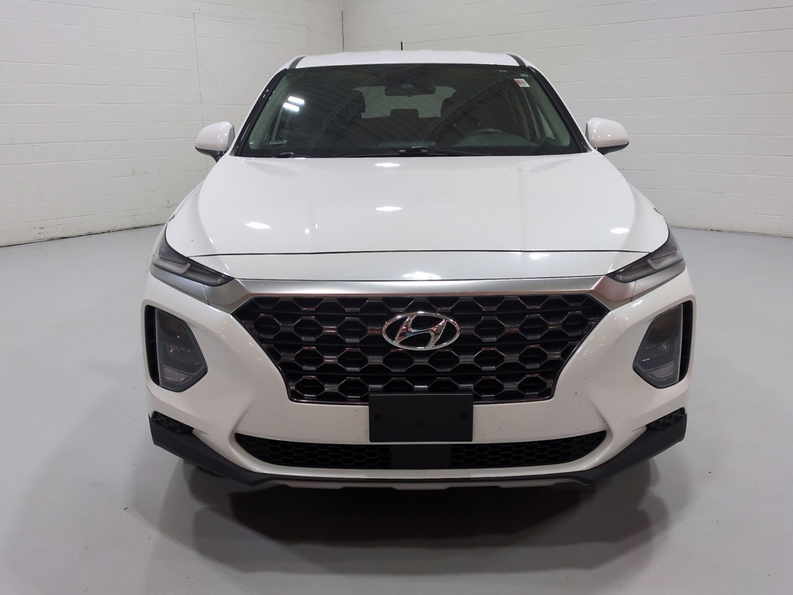 Used 2019 Hyundai Santa Fe SE AWD/4WD image 8