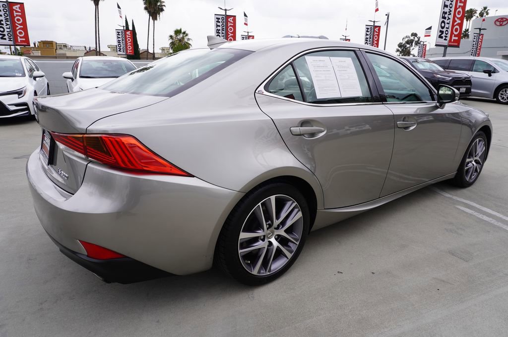 Used 2018 Lexus IS 300 w/ Accessory Package 2 RWD image 7