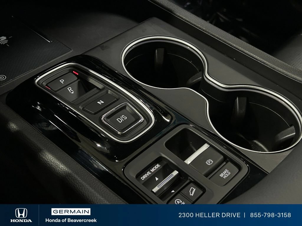 Used 2025 Honda Pilot Elite image 25