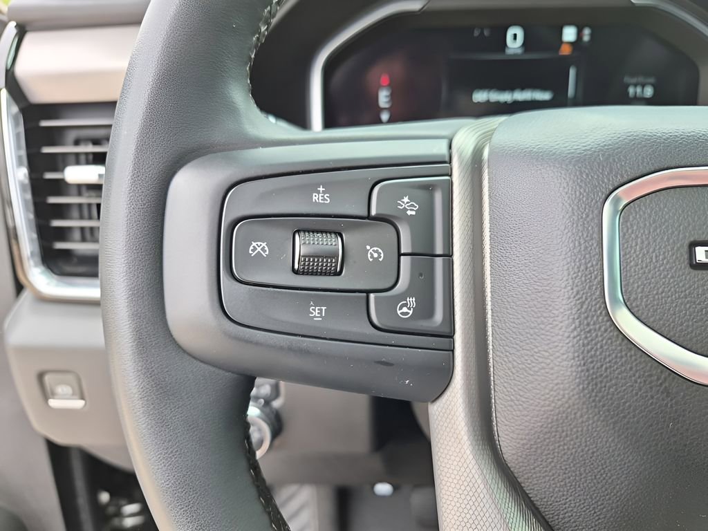 Used 2024 GMC Sierra 2500 Denali w/ Denali Reserve Package AWD/4WD image 36