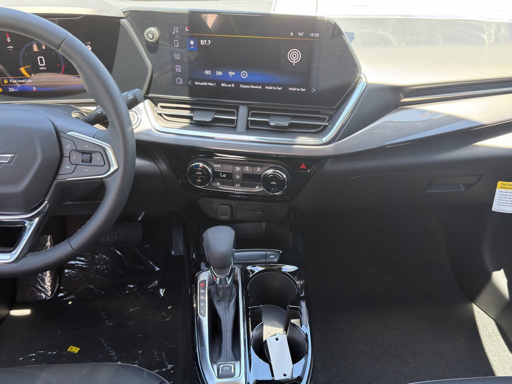 New 2026 Chevrolet Trax ACTIV w/ Driver Confidence Package FWD image 13