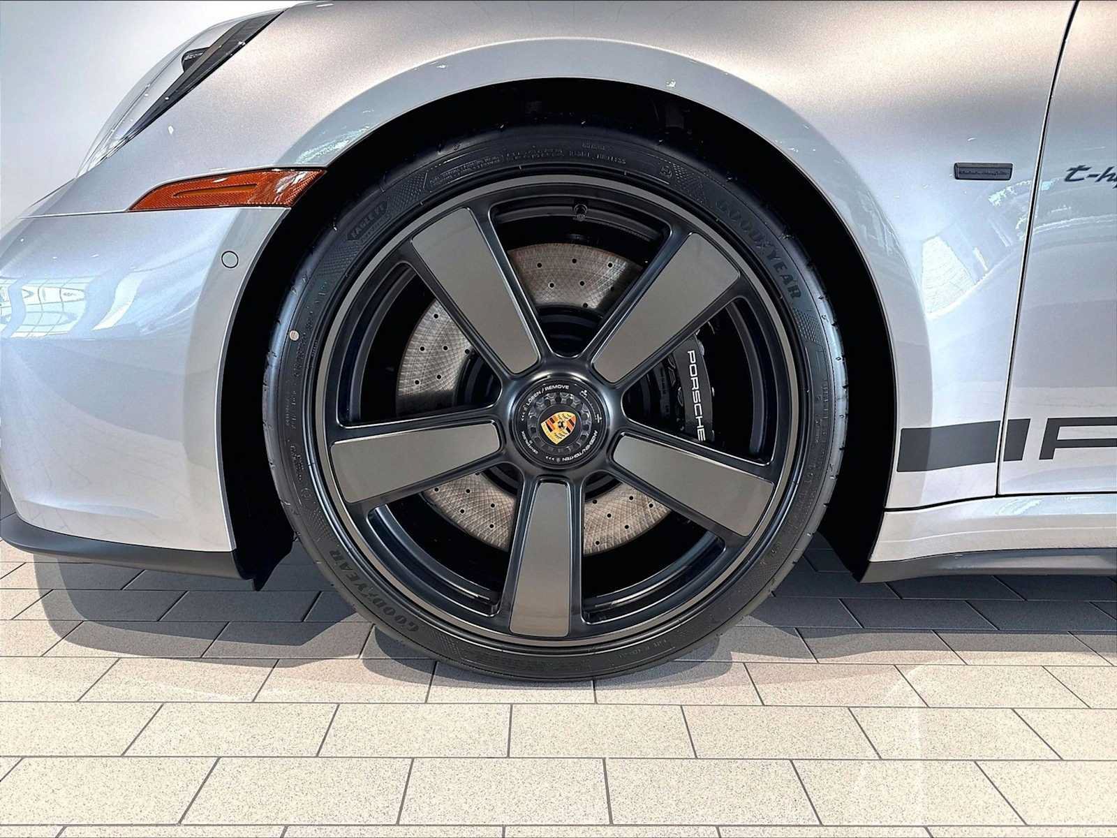 New 2026 Porsche 911 GTS RWD image 11