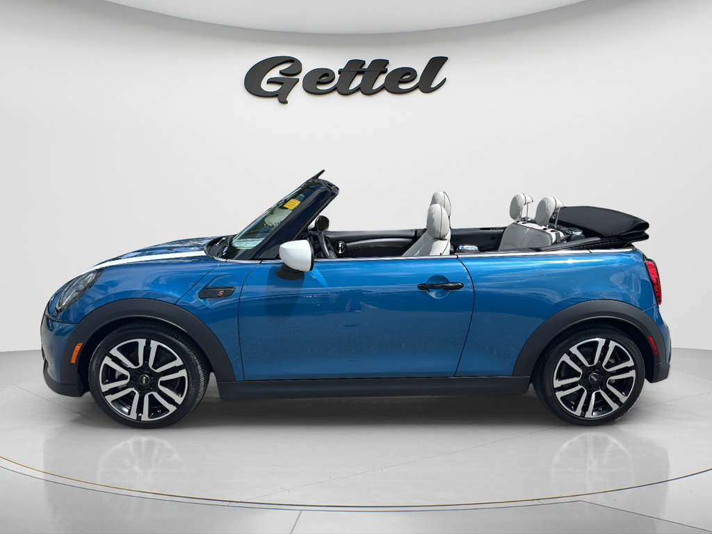 Used 2024 MINI Cooper S w/ Signature Upholstery Package FWD image 44