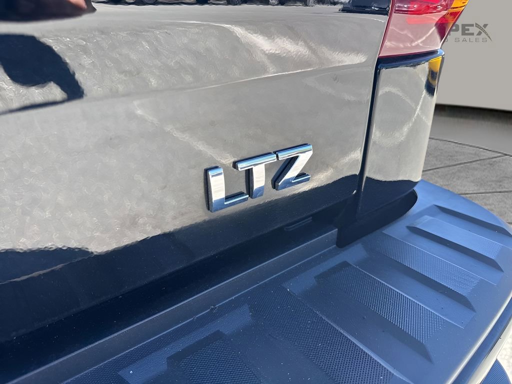 Used 2017 Chevrolet Silverado 1500 LTZ Z71 w/ LTZ Plus Package AWD/4WD image 25