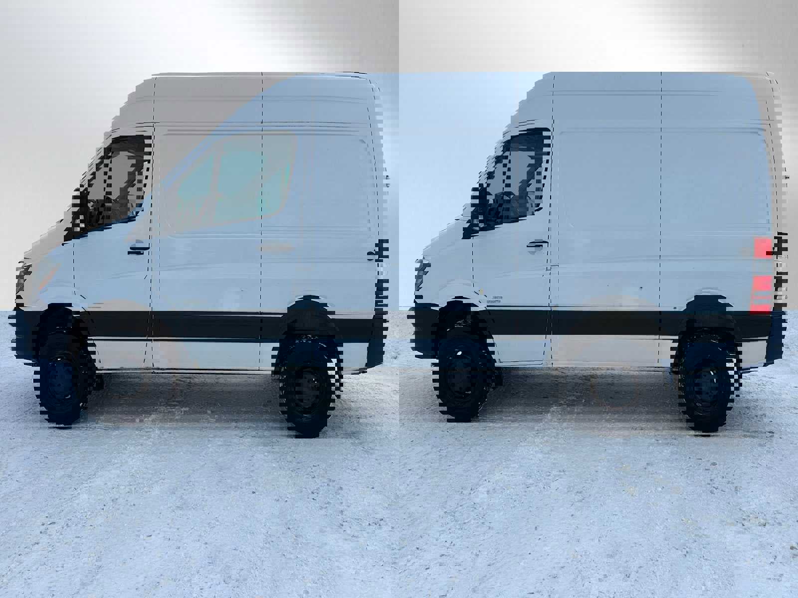 Used 2016 Freightliner Sprinter 2500 image 6