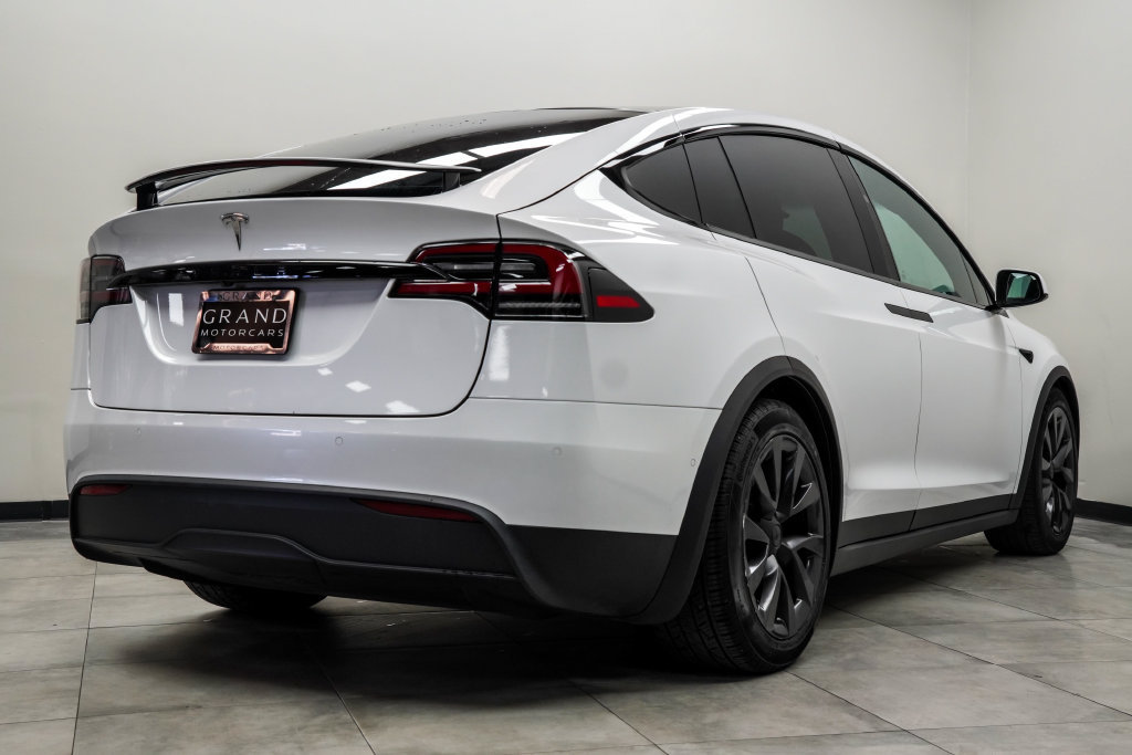 Used 2023 Tesla Model X AWD/4WD image 13