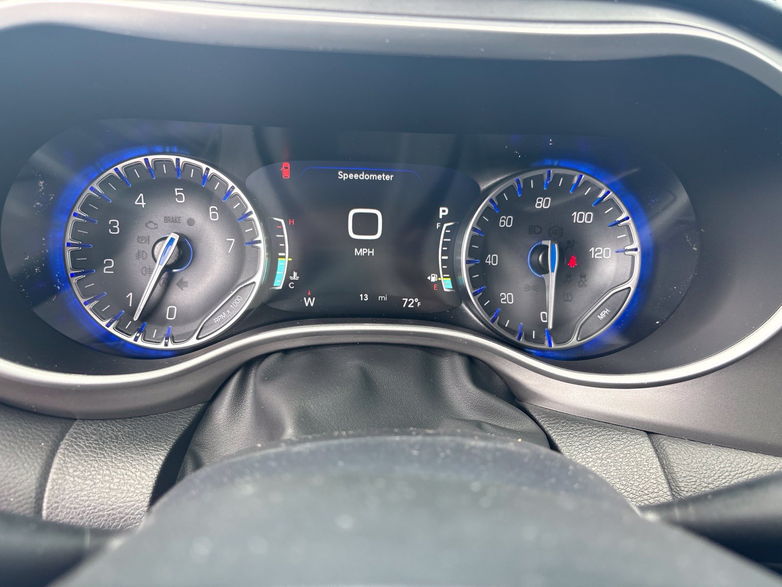 New 2027 Chrysler Pacifica LX FWD image 15