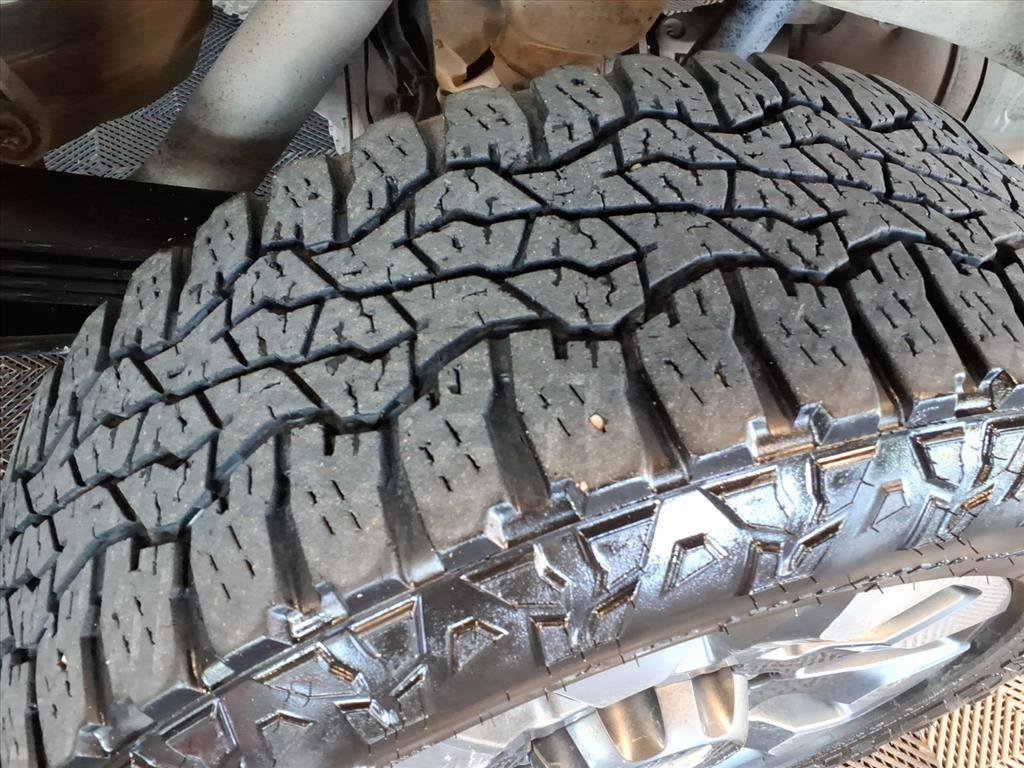 Used 2023 Chevrolet Silverado 2500 Custom w/ Custom Convenience Package image 9