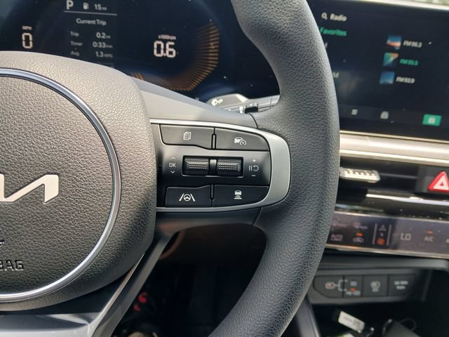New 2026 Kia K5 LXS FWD image 31
