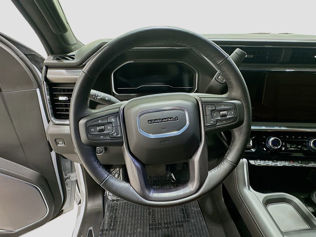 Used 2025 GMC Sierra 2500 Denali Ultimate AWD/4WD image 11
