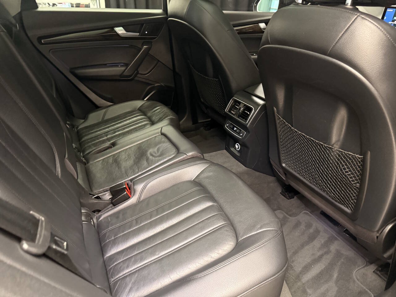 Used 2018 Audi Q5 2.0T Premium Plus w/ Premium Plus Package AWD/4WD image 21