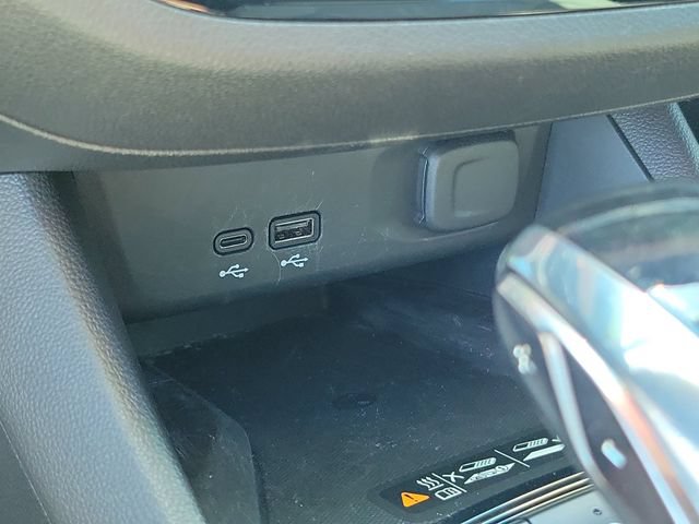 Used 2024 Buick Envista Avenir FWD image 28