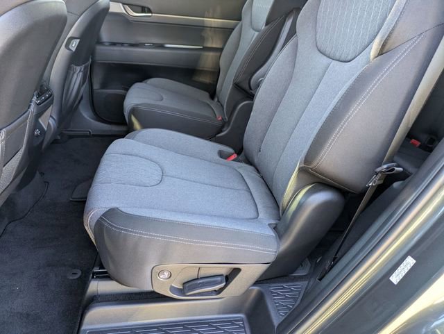 Used 2022 Hyundai Palisade SEL image 15