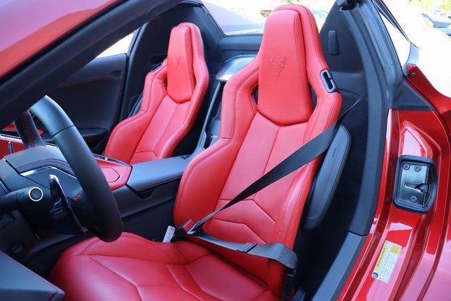 Used 2025 Chevrolet Corvette Stingray Preferred Conv w/ Z51 Performance Package image 4