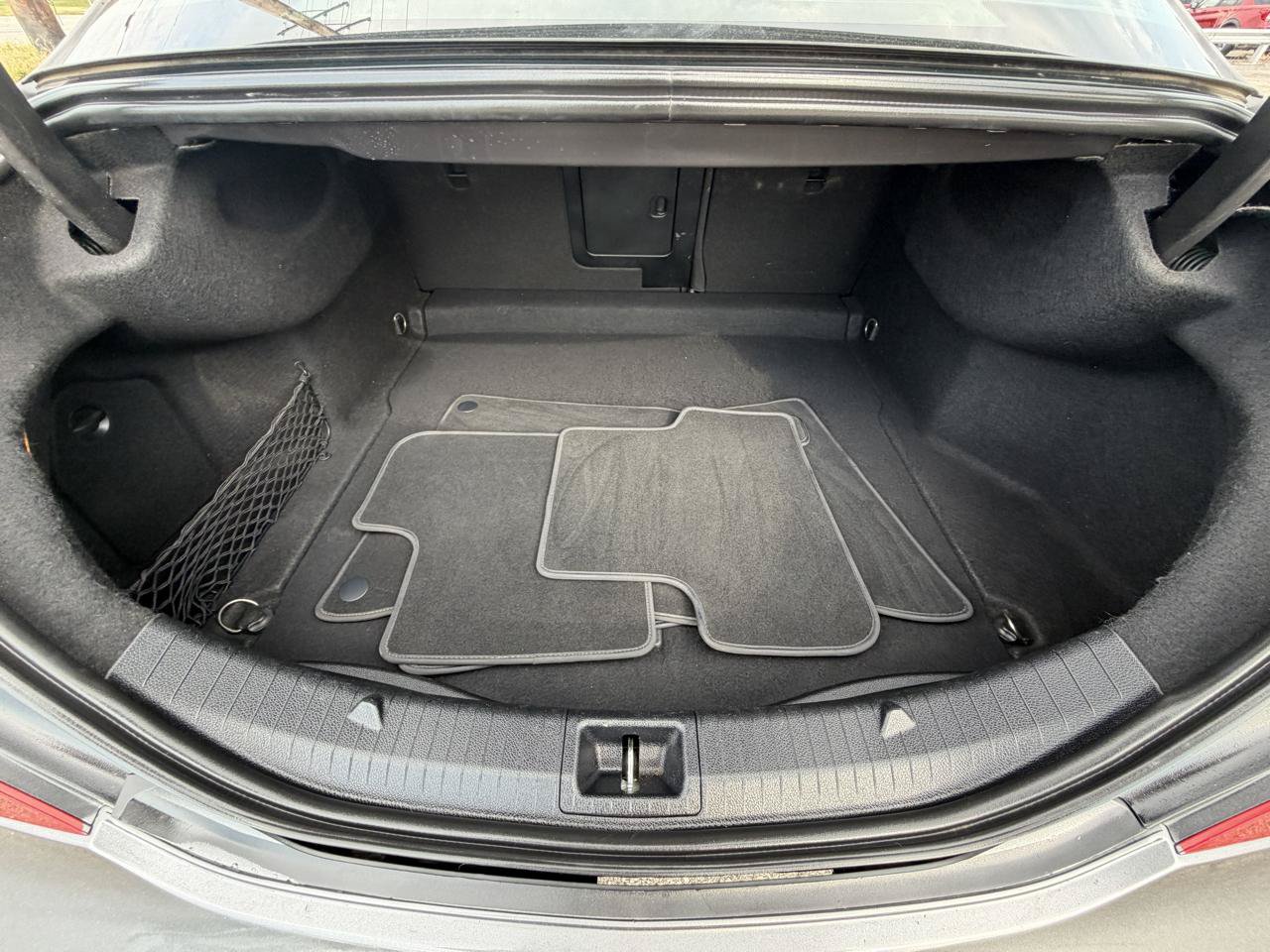 Used 2015 Mercedes-Benz CLA 250 image 36
