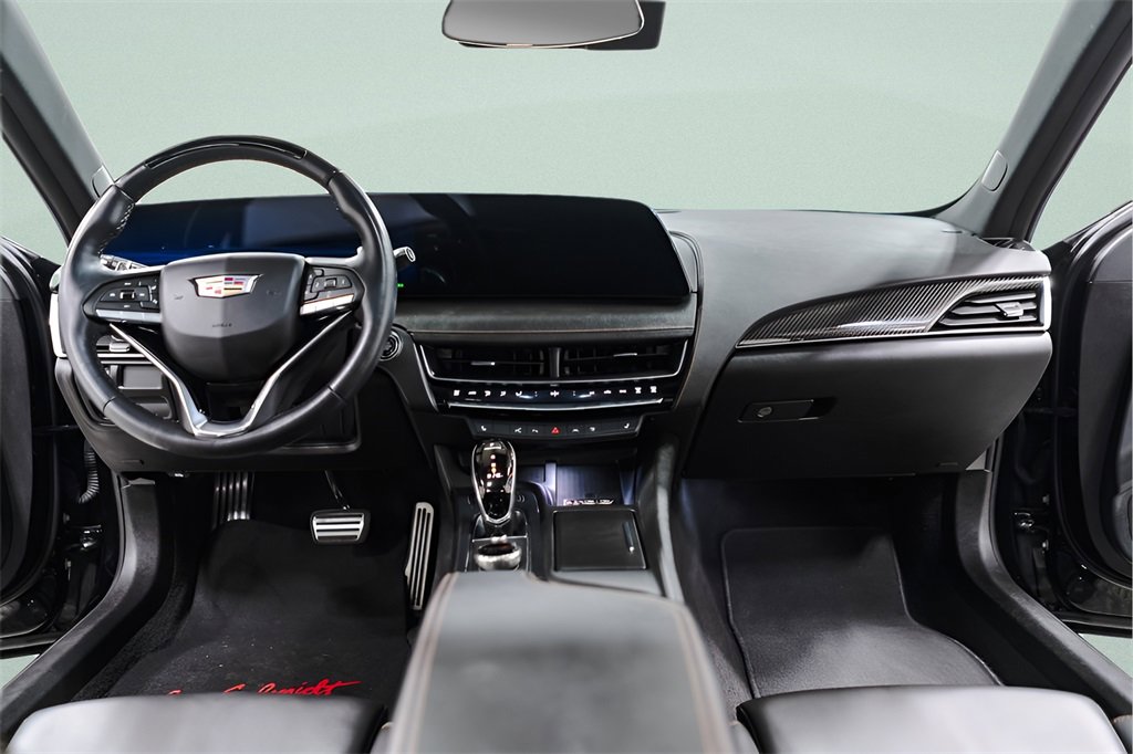 Used 2025 Cadillac CT5 Sport image 9