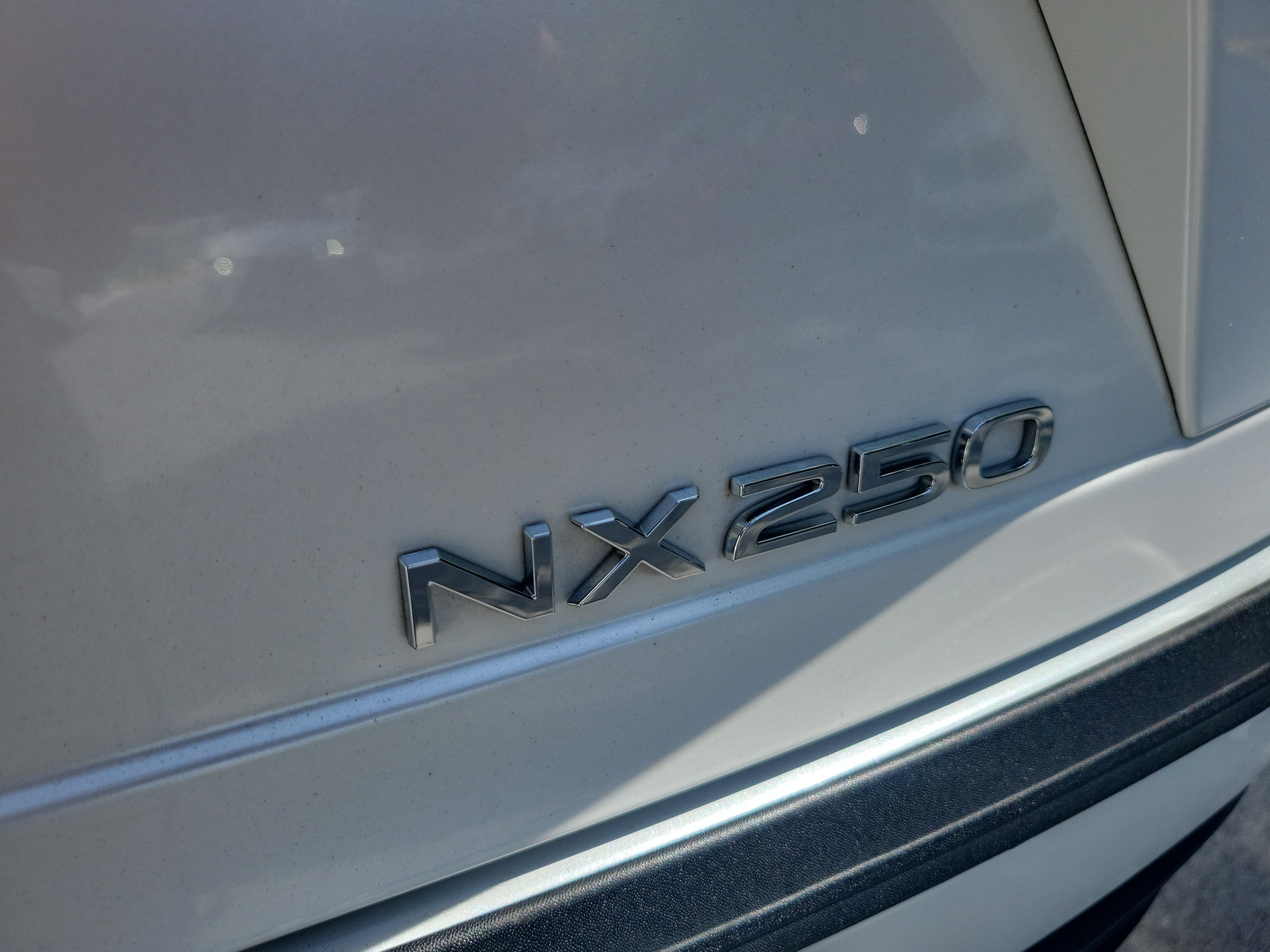 Certified 2025 Lexus NX 250 FWD w/ Accessory Package (K3) image 8