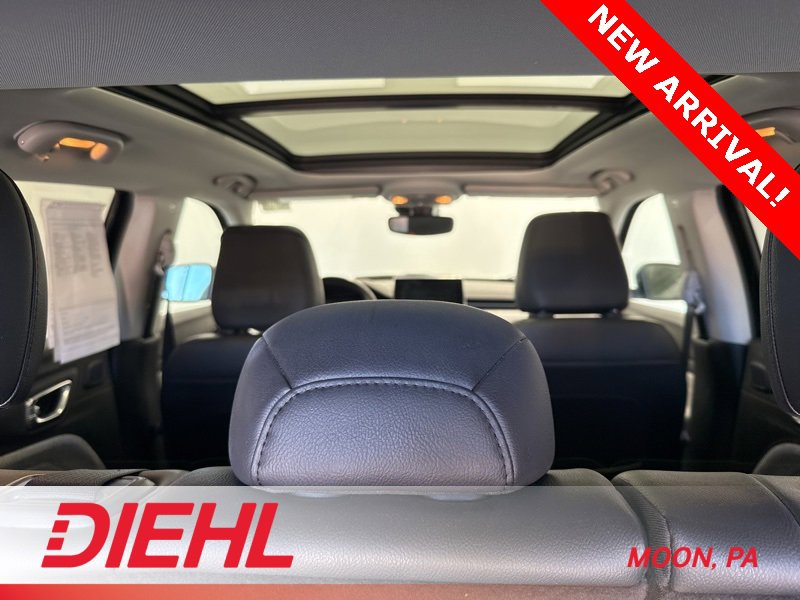 Used 2022 Jeep Compass Latitude w/ Sun and Sound Group image 9