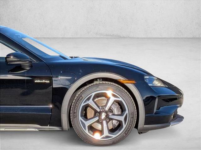 New 2025 Porsche Taycan 4 Cross Turismo image 11