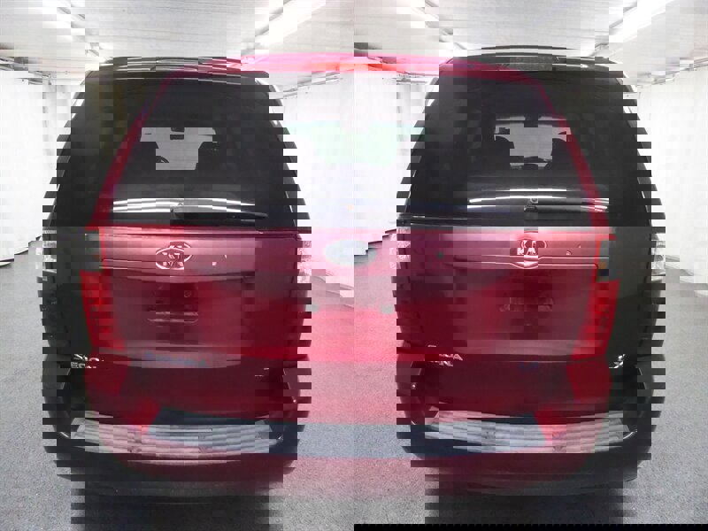 Used 2007 Kia Sedona LX image 5