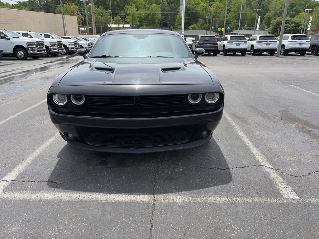 Used 2021 Dodge Challenger SXT w/ Blacktop Package image 2