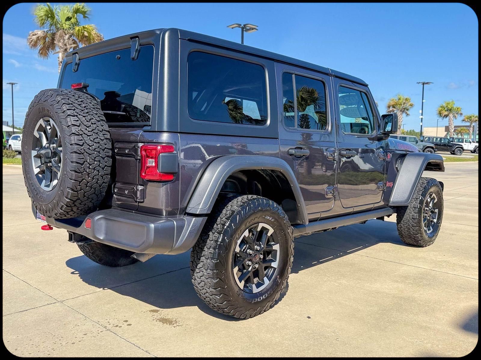Certified 2025 Jeep Wrangler Unlimited Rubicon image 26