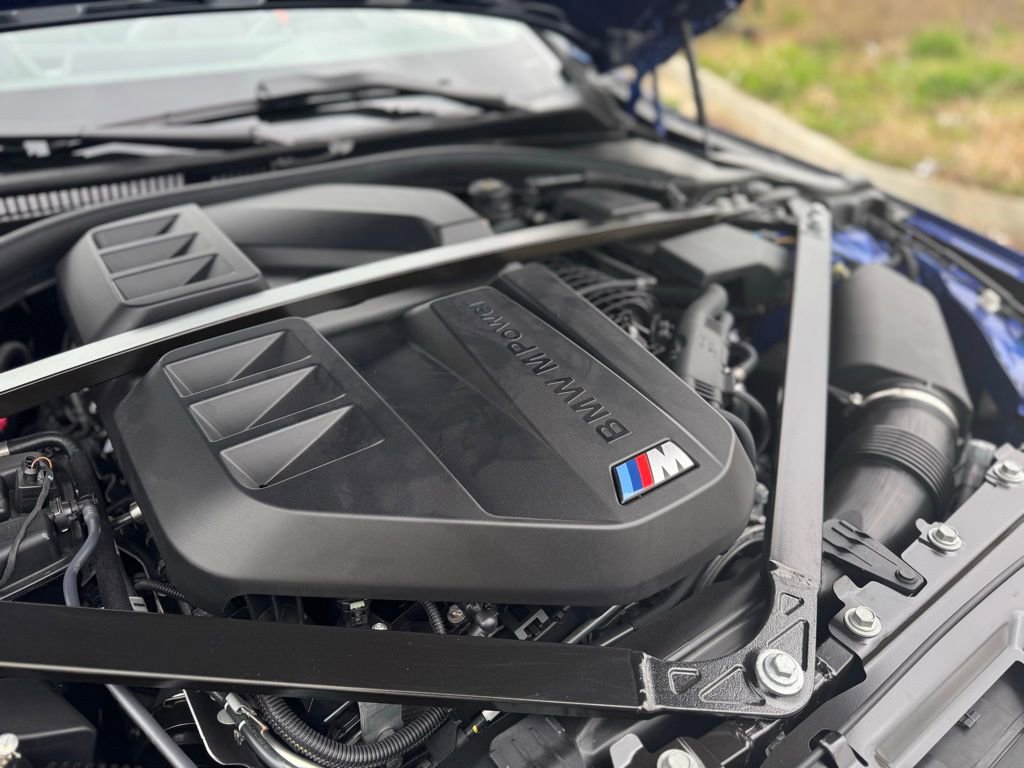Used 2025 BMW M4 xDrive Competition AWD/4WD image 33