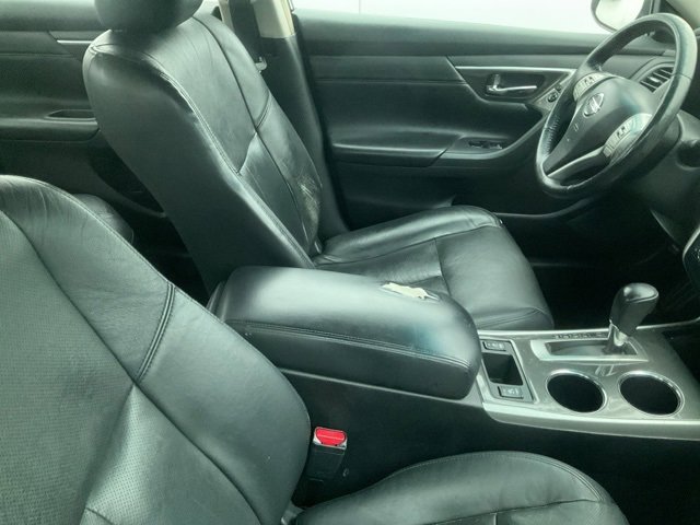 Used 2013 Nissan Altima 2.5 SL w/ 2.5 Moonroof Pkg image 5